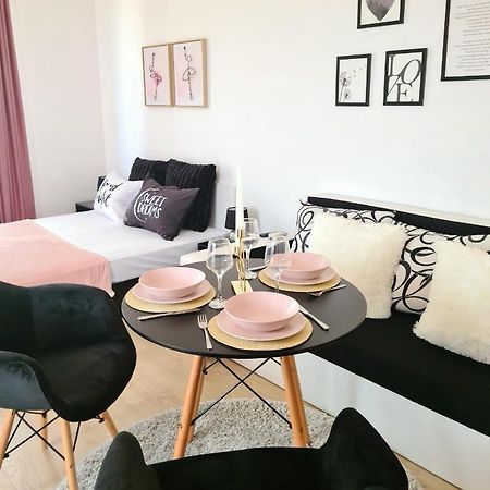Rose Studio Apartment Burgas Exterior photo